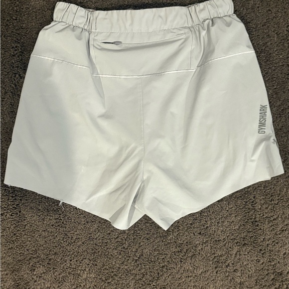 Gymshark Light Grey Women’s Shorts - Picture 2 of 4